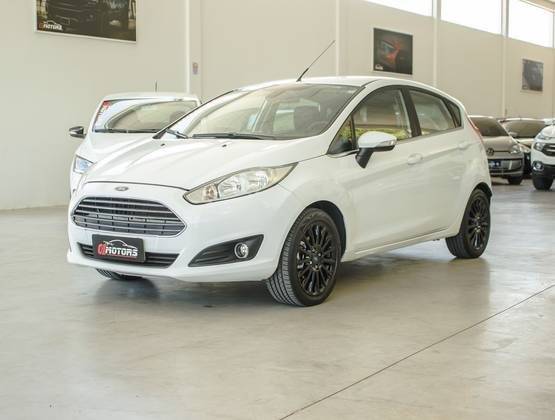 FORD FIESTA 1.6 TITANIUM HATCH 16V FLEX 4P POWERSHIFT